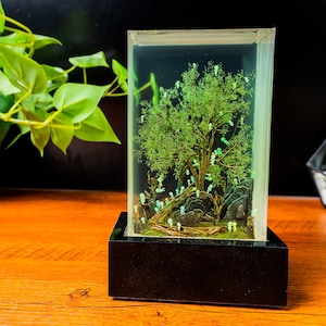 Kodama Forest Resin Lamp Zen Desk Art Sakura Petal Sculpture for Nature Admirer Unique Epoxy Light Calm Stress Relief Japan Themed